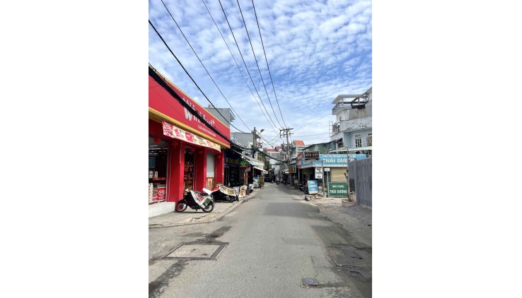 Ngộp Bank Bán Nhà 120m2_4.5/7.2x20 Gần Vincom Lê Văn Việt Tăng Nhơn Phú B Thủ Đức Chỉ 5,5 tỷ.